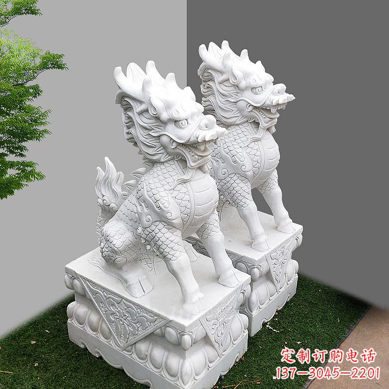 江西品质出众的汉白玉麒麟大门石雕塑