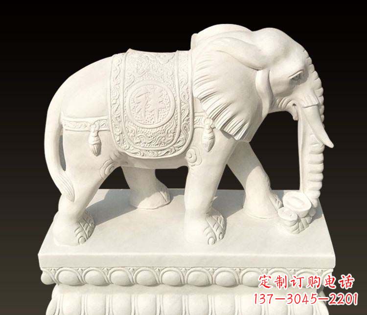 江西汉白玉吉祥如意鼻卷元宝的大象石雕