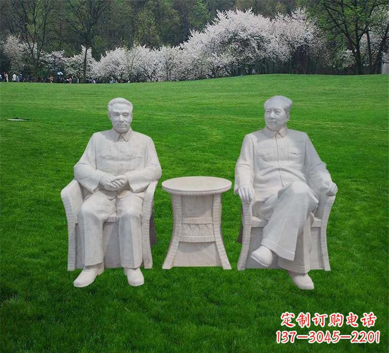 江西以伟大领袖毛泽东形象表达英雄气概！