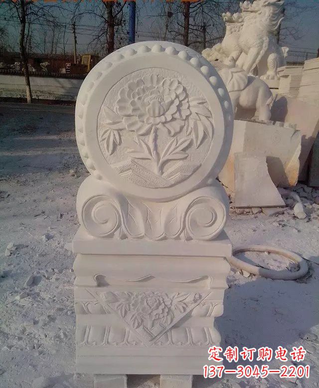 江西汉白玉门墩雕塑是一种特殊的雕塑艺术品,雕…