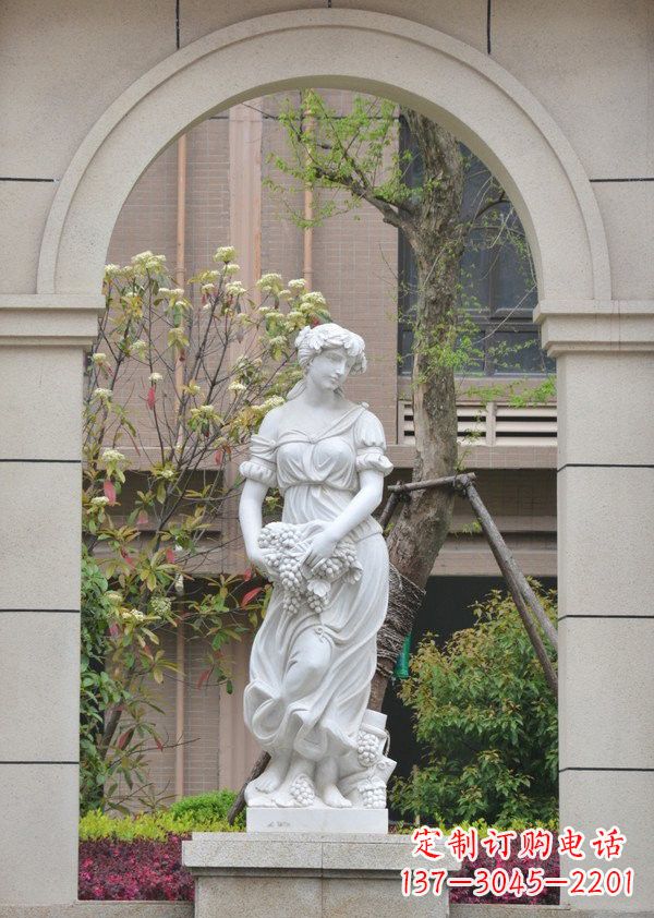 江西汉白玉精美美女雕塑