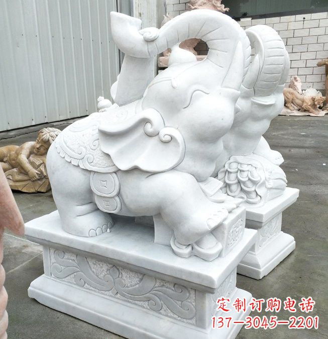 江西汉白玉招财如意小象石雕
