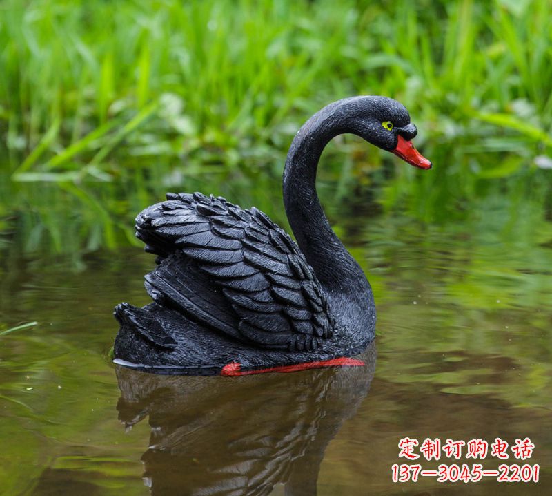 江西精致风范:黑天鹅展翅玻璃钢仿真雕塑