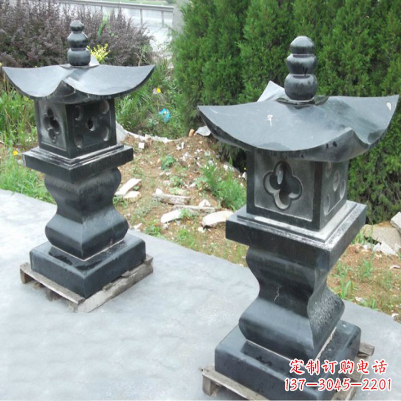 江西黑曜石材质灯笼雕塑