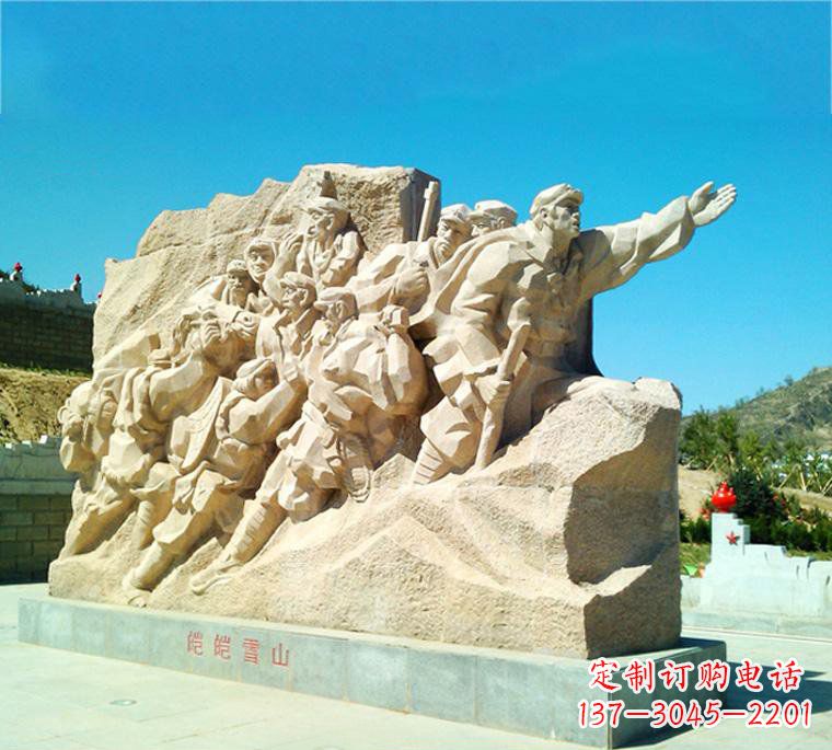 江西荣耀红军,记录伟大历史——红军长征石雕
