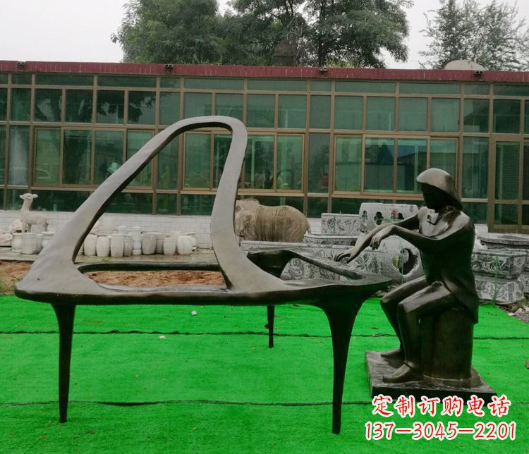 江西精美钢琴雕塑,完美结合实用性与艺术美感