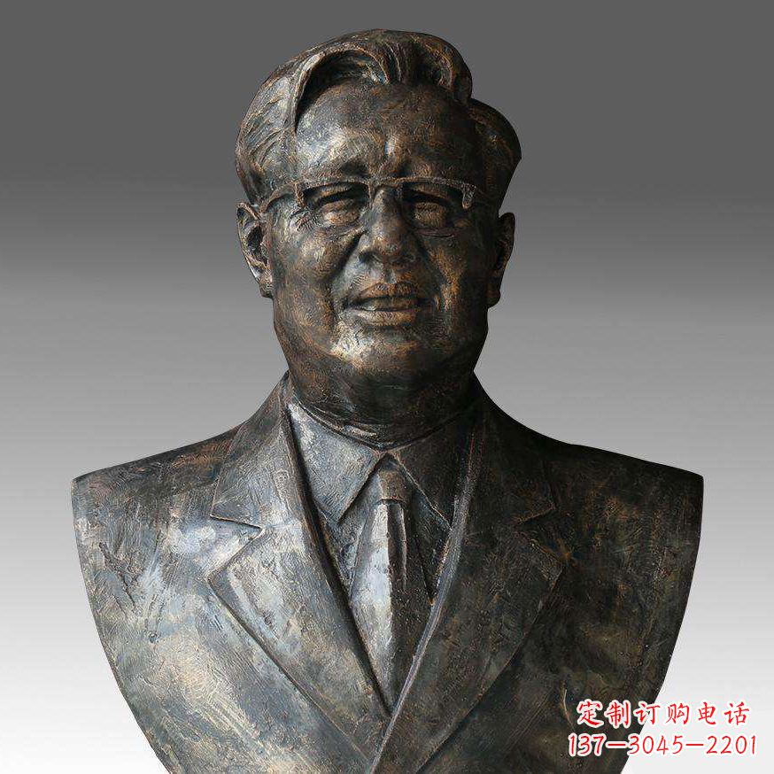 江西以高质量铜雕制作华罗庚头像