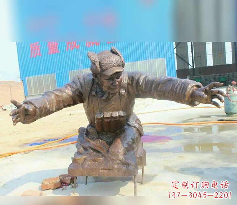 江西黄继光校园英雄铜雕:传承伟大精神