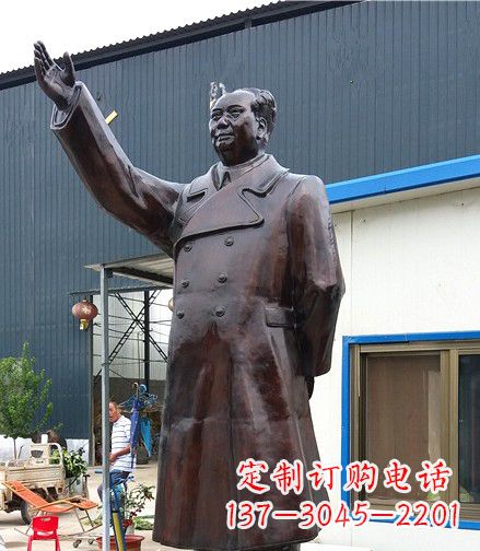 江西铸造精美的挥手毛主席铜雕像