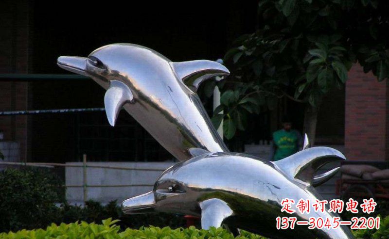 江西彰显自由灵动的不锈钢跳跃海豚雕塑