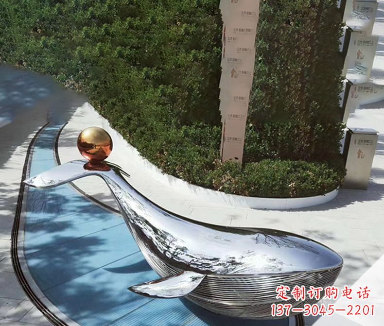江西镜面不锈钢海豚,一种质感的诠释