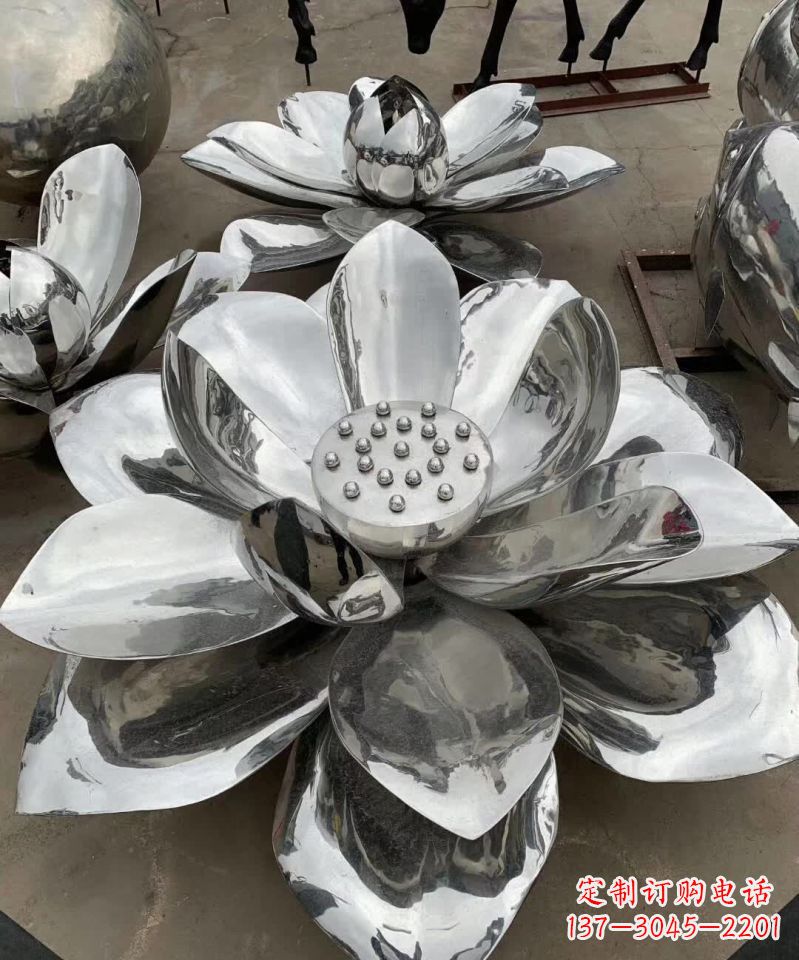 江西精美不锈钢荷花雕塑,点亮你的家园