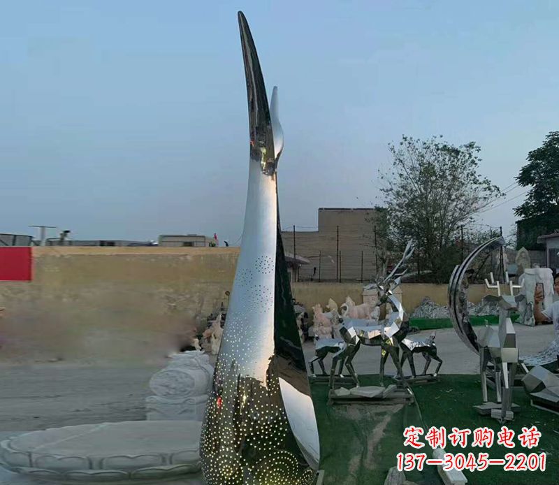 江西高雅优雅,中领雕塑定制不锈钢抽象天鹅雕塑