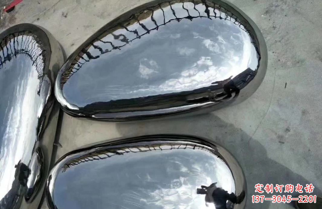 江西精美的水滴不锈钢雕塑