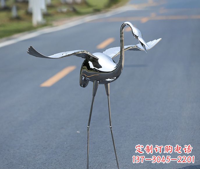 江西酒店镜面仙鹤展翅不锈钢雕塑