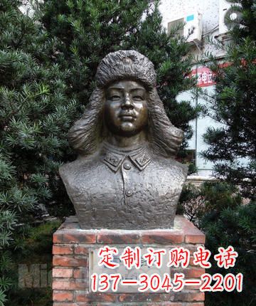 江西领雕塑:全国首创雷锋青铜胸像