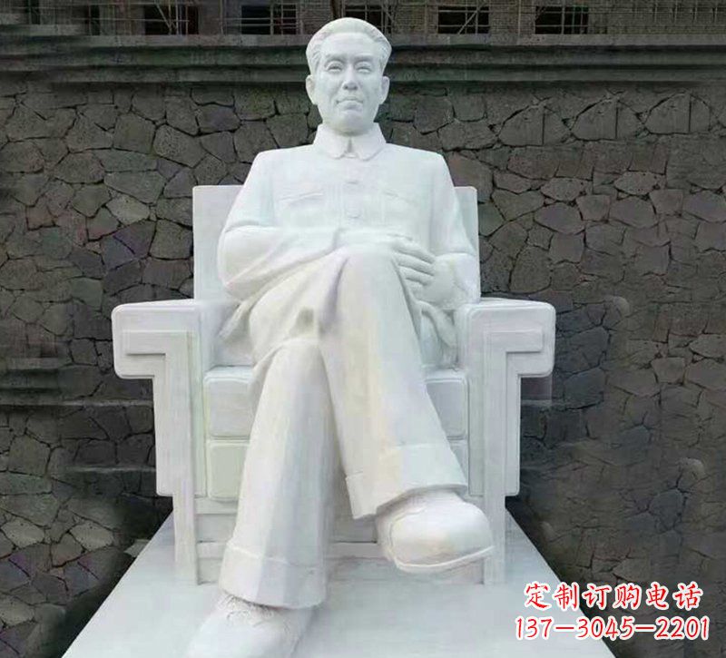 江西珍贵历史——纪念刘少奇伟人的大理石雕塑