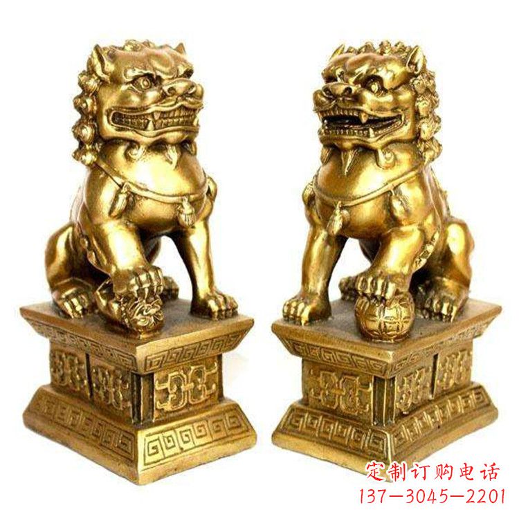 江西鎏金故宫狮子，精美而堂皇的雕塑