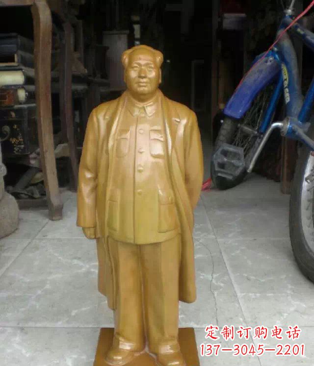 江西毛主席仿铜雕塑:唤醒历史的记忆
