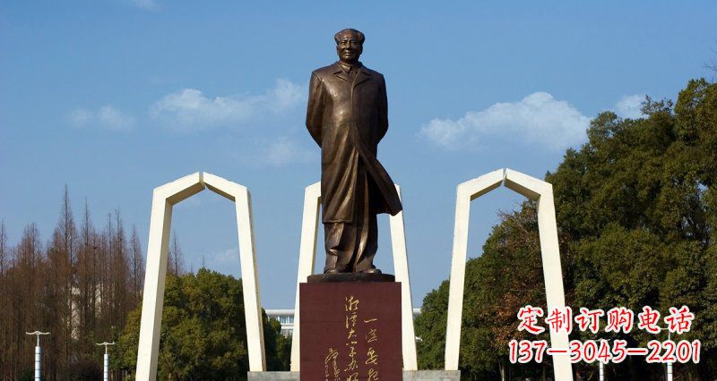 江西纪念性毛主席铜雕,您的精致礼物