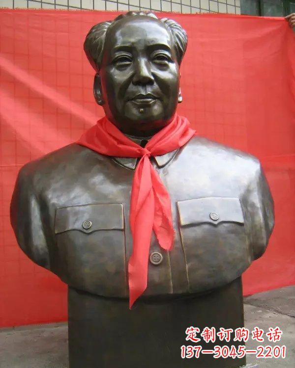 江西毛主席铜雕像,见证历史的瞬间