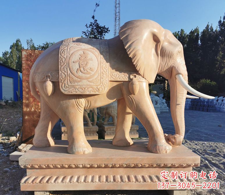 江西南中领雕塑的大象雕塑