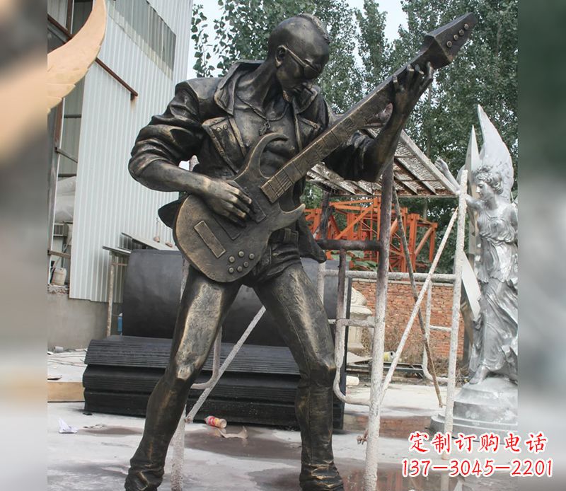 江西艺术化的铜雕吉他,给你不一样的审美体验