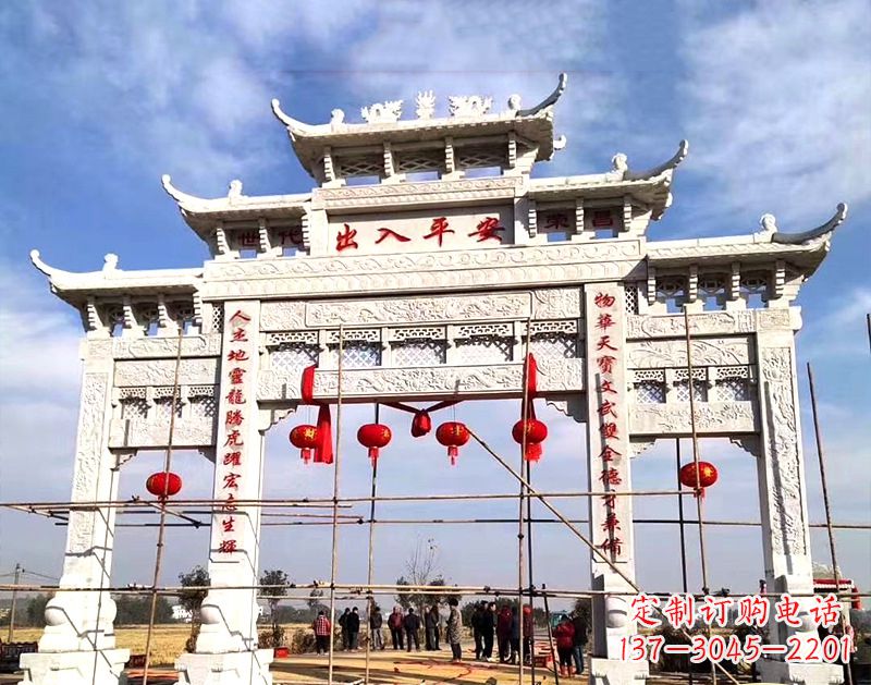 江西中领雕塑:牌坊顶式石雕刻墓碑