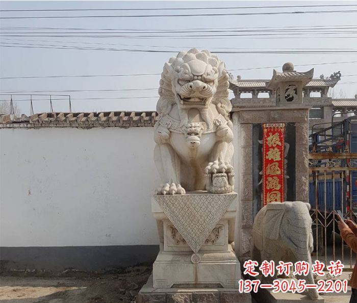 江西精美大理石狮子石雕