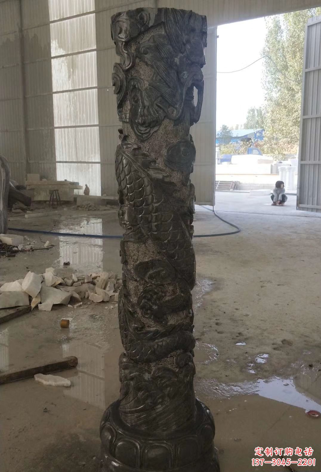 江西精美的青石龙浮雕柱子