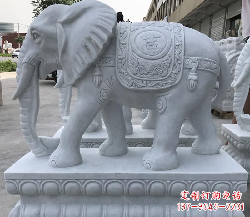 江西青石纳福动物大象