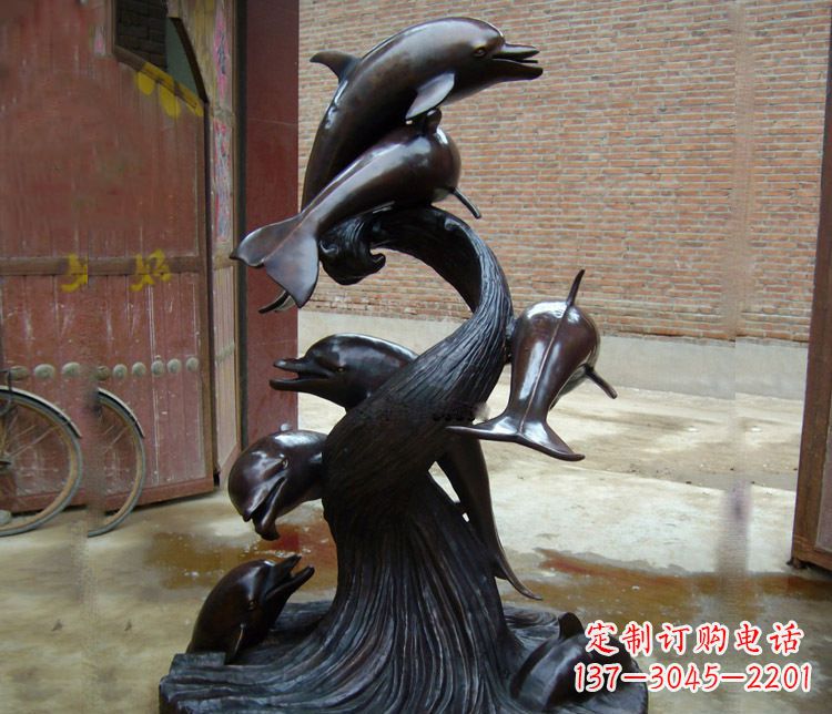 江西尊贵华丽的海豚雕塑