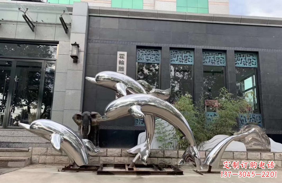 江西高端定制不锈钢海豚雕塑
