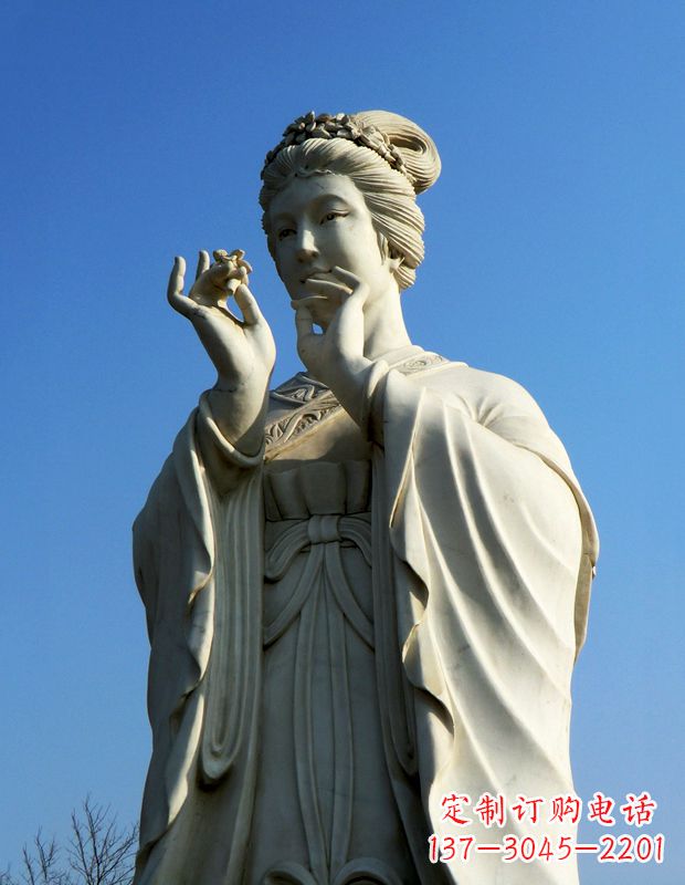 江西精美绝伦的古代美女雕像