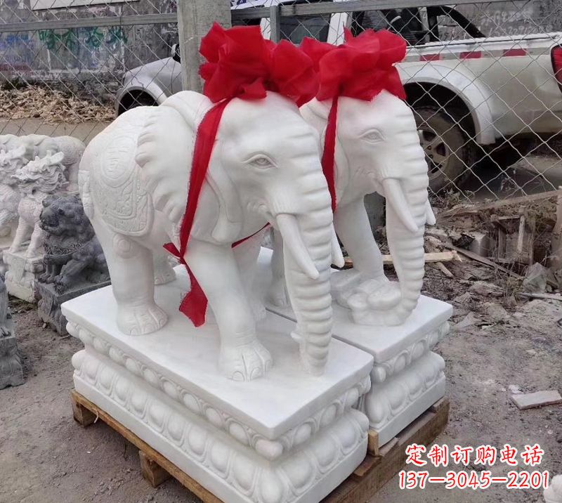 江西元宝驾驭的大象雕塑艺术