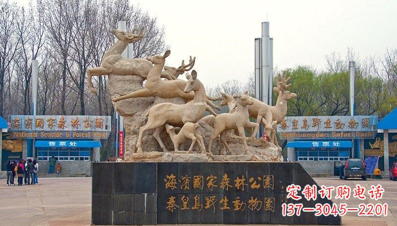 江西梅花鹿雕塑——令公园更美丽