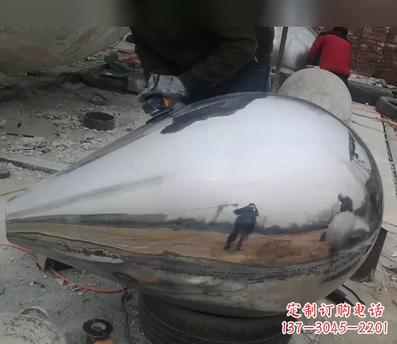 江西水滴不锈钢商场雕塑