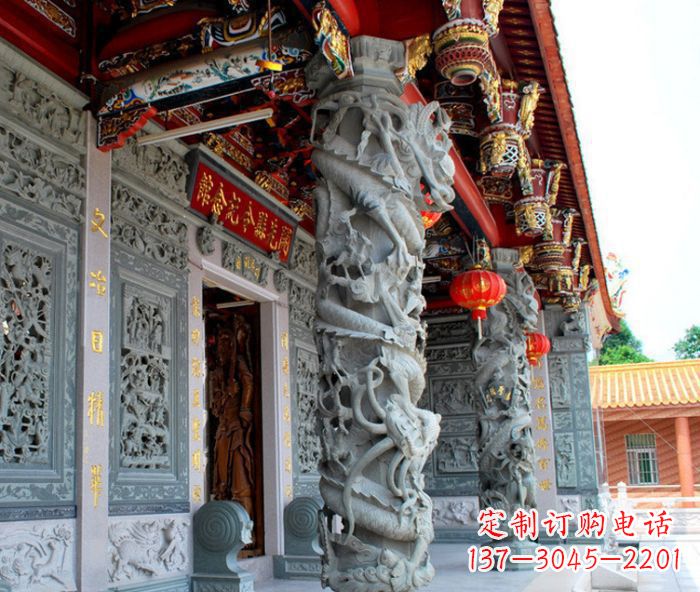 江西寺庙景观龙柱石雕