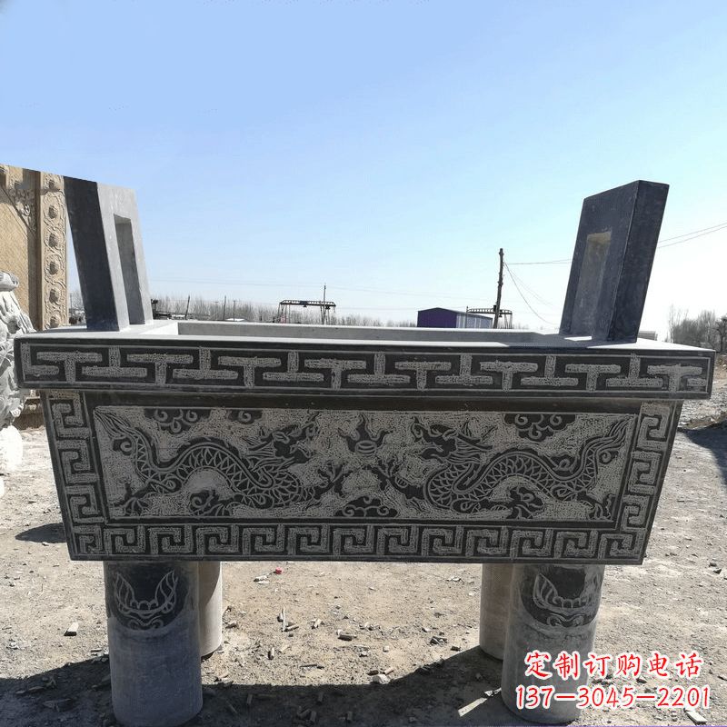 江西寺庙墓地祭祀四足方鼎,青石仿古石雕香炉
