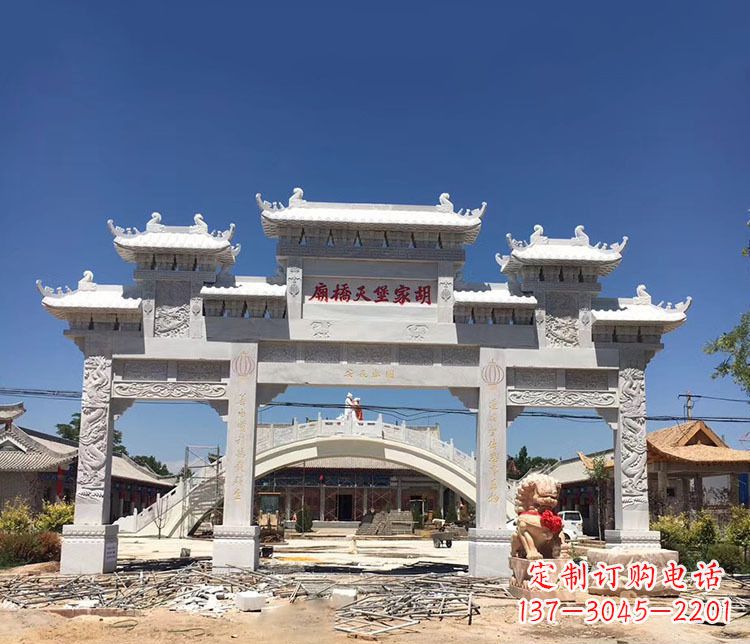 江西寺庙三门五楼石牌坊石雕_1