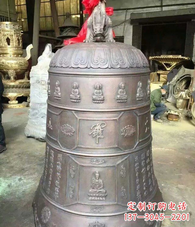 江西寺庙铜雕钟铸铜钟雕塑
