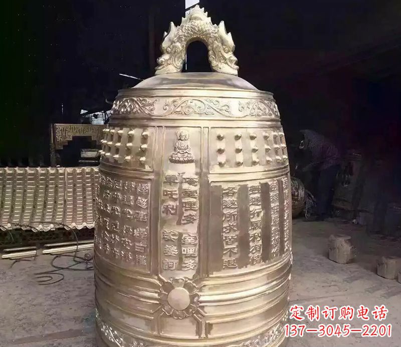 江西寺庙铜钟雕塑 (3)