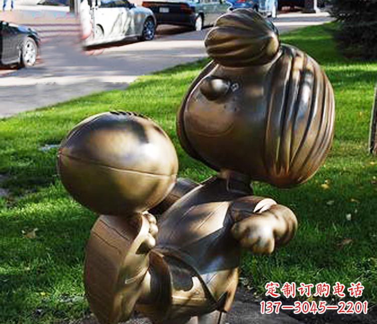 江西踢球的小女孩铜雕