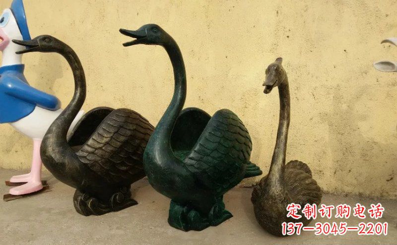 江西天鹅动物铜雕 (3)
