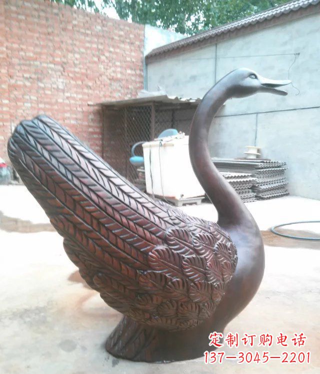 江西天鹅公园天王动物铜雕