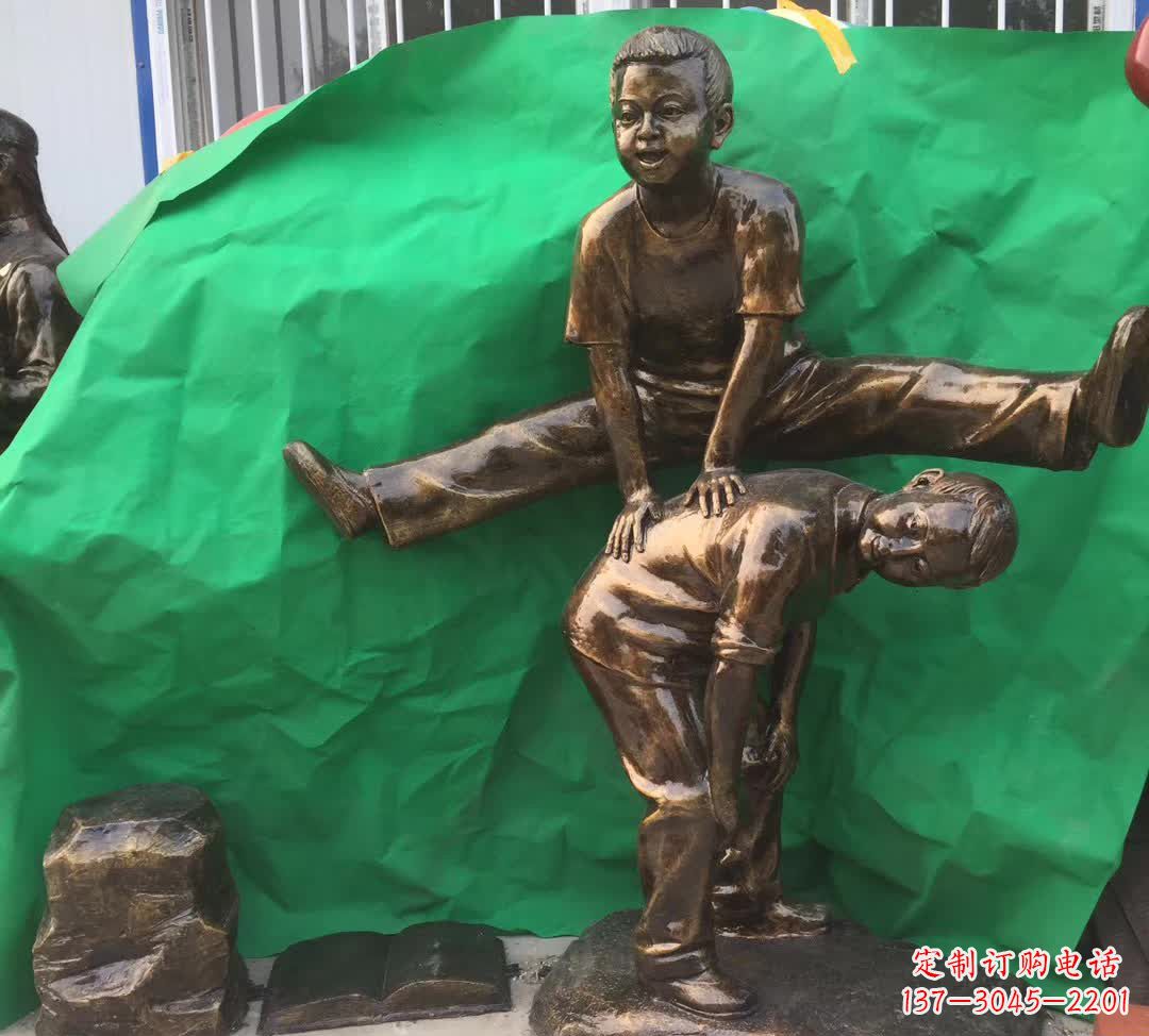 江西跳马儿童铜雕
