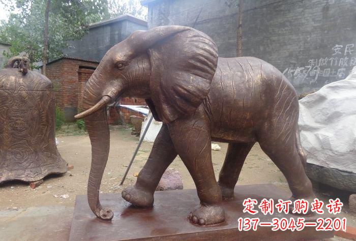 江西铜大象雕塑