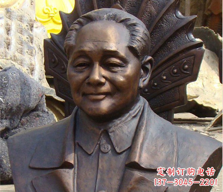 江西铜雕广场邓小平肖像雕塑