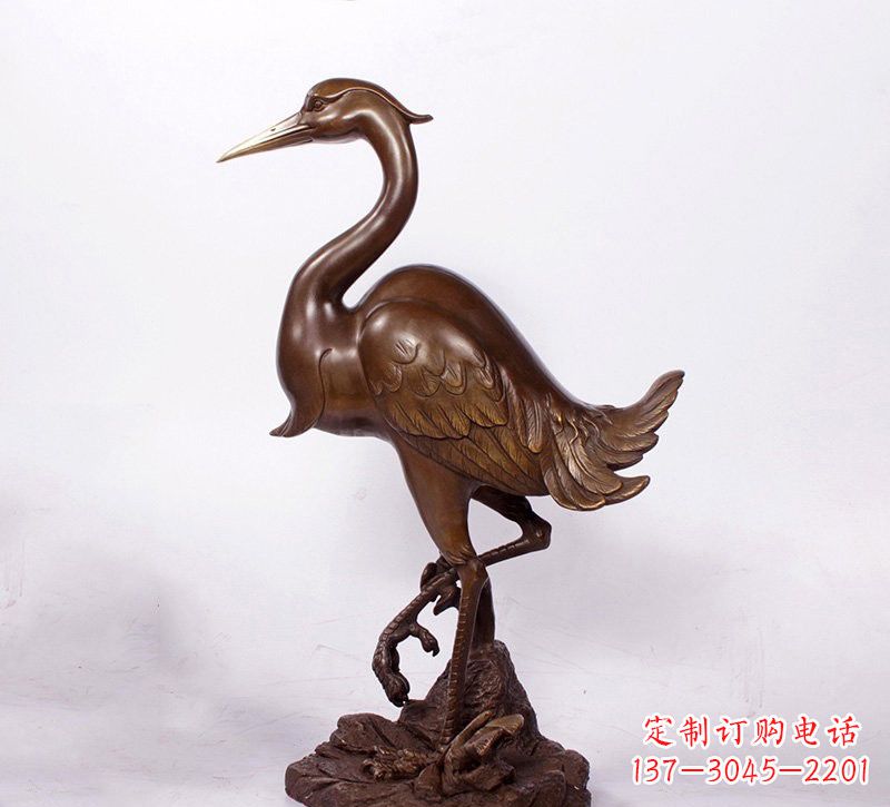 江西铜雕仙鹤动物雕塑