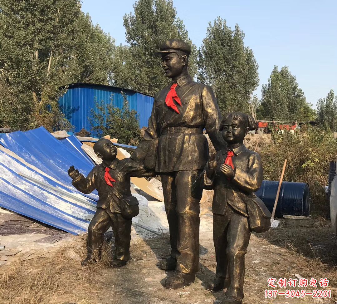 江西铜雕校园雷锋雕塑